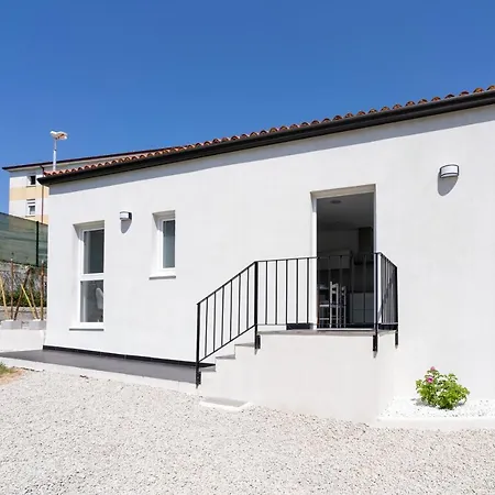 Apartment Solpor Galitrips -