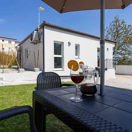 Apartment Solpor Galitrips -